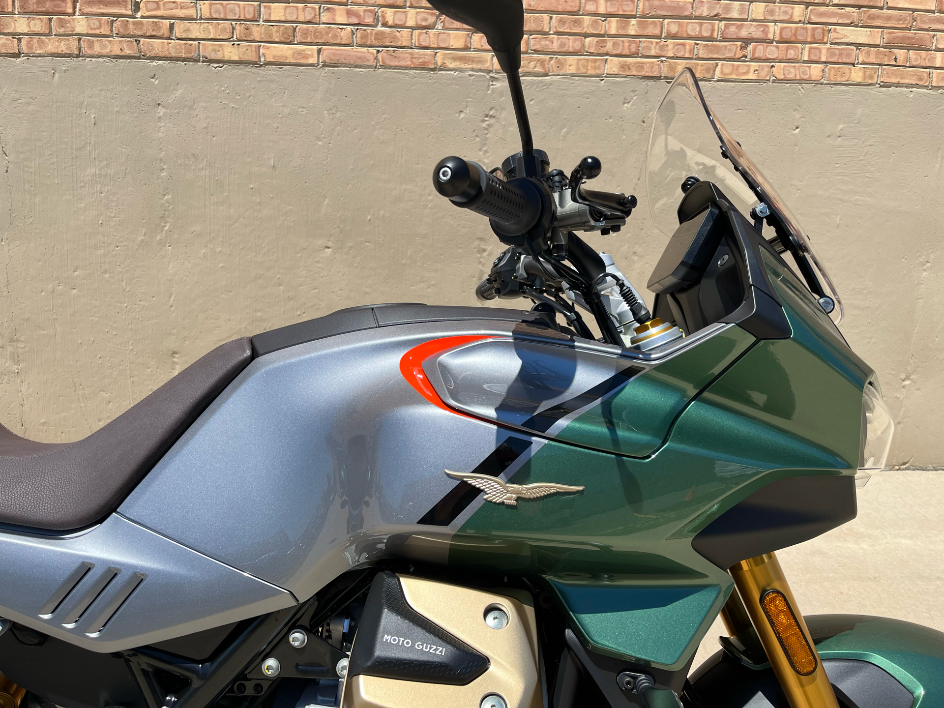 2024 Moto Guzzi V100 Mandello S in Roselle, Illinois - Photo 6