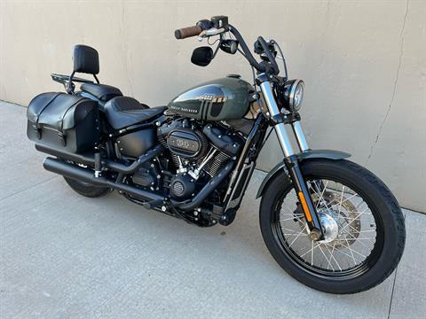 2021 Harley-Davidson Street Bob® 114 in Roselle, Illinois - Photo 2