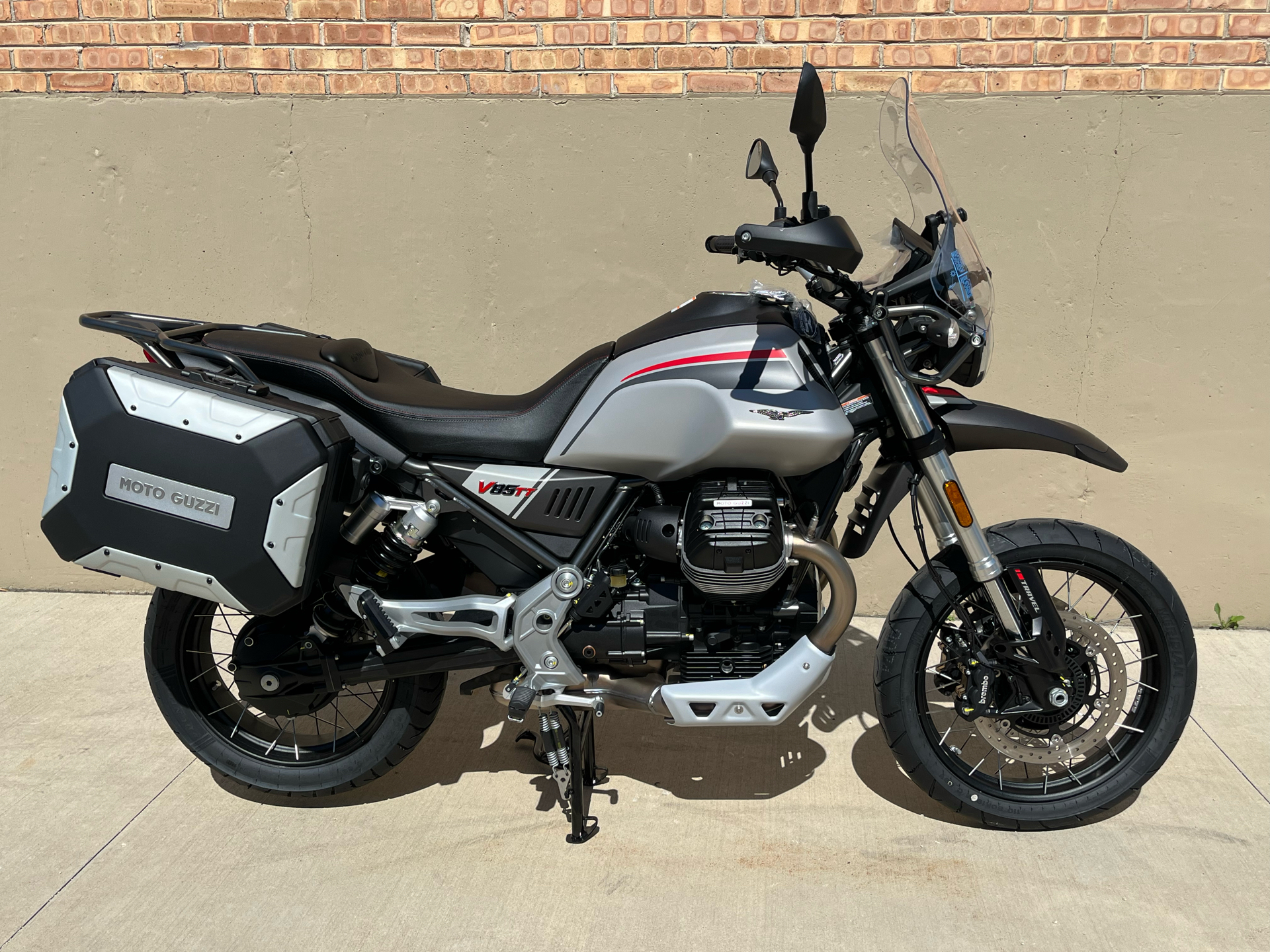 2022 Moto Guzzi V85 TT Travel in Roselle, Illinois - Photo 1