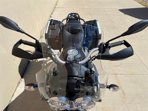2022 Moto Guzzi V85 TT Travel E5 in Roselle, Illinois - Photo 6