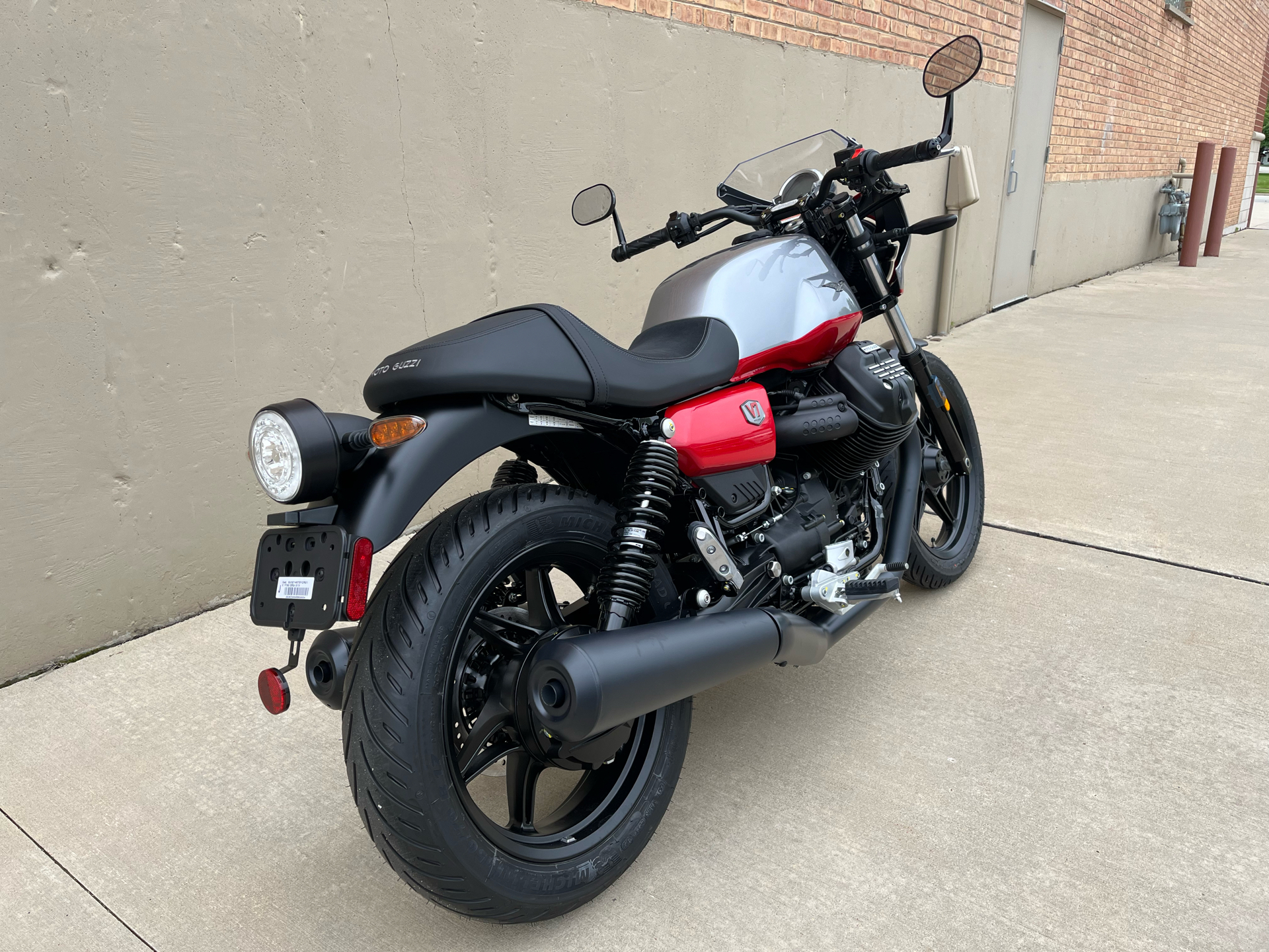 2024 Moto Guzzi V7 Stone Corsa in Roselle, Illinois - Photo 3