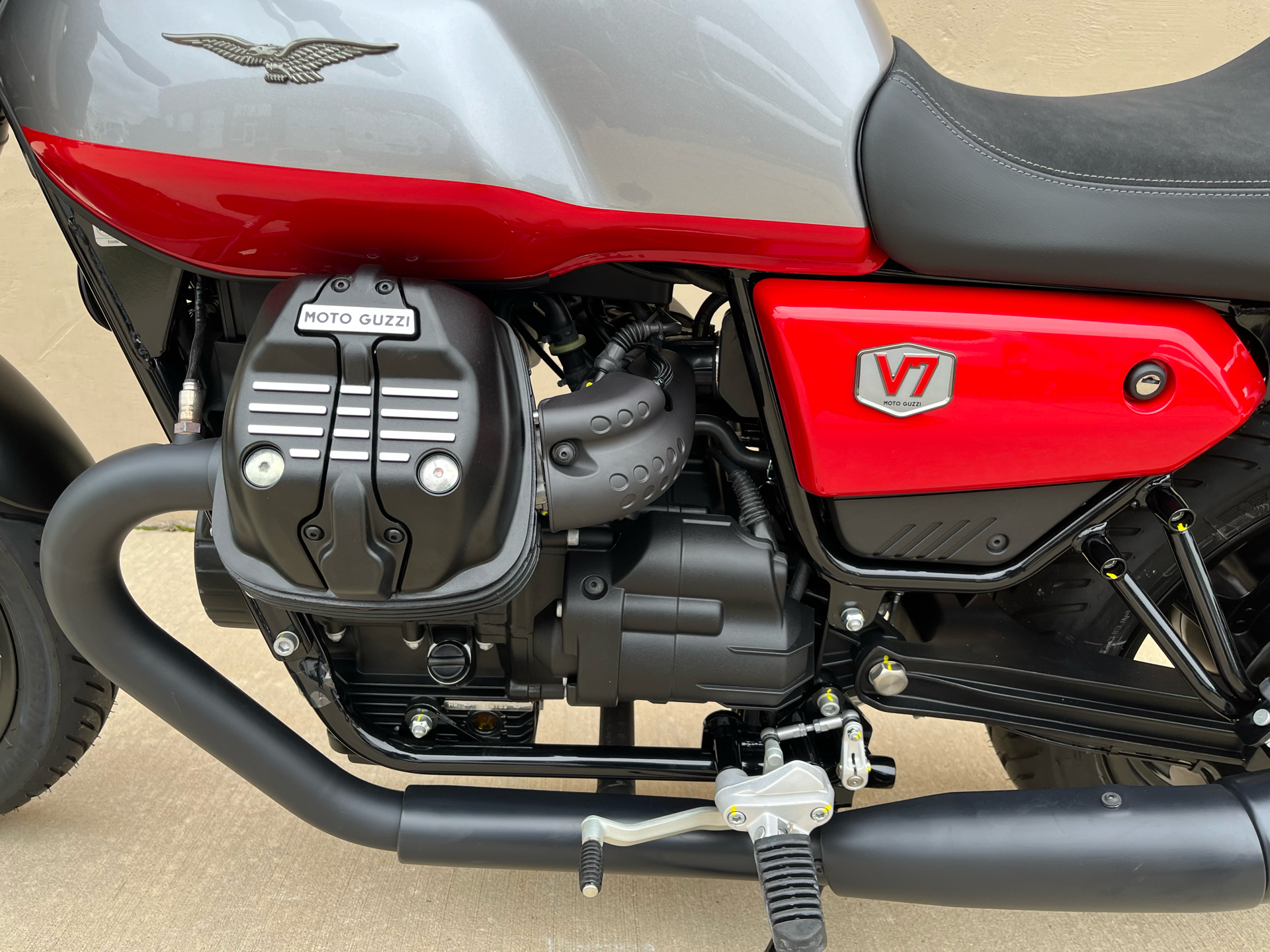 2024 Moto Guzzi V7 Stone Corsa in Roselle, Illinois - Photo 23