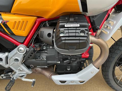 2022 Moto Guzzi V85 TT Adventure in Roselle, Illinois - Photo 8