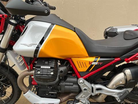 2022 Moto Guzzi V85 TT Adventure in Roselle, Illinois - Photo 19
