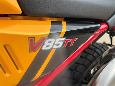 2022 Moto Guzzi V85 TT Adventure in Roselle, Illinois - Photo 11