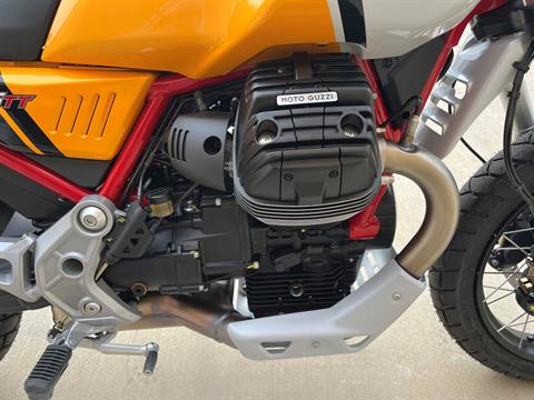 2022 Moto Guzzi V85 TT Adventure in Roselle, Illinois - Photo 12