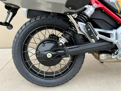 2022 Moto Guzzi V85 TT Adventure in Roselle, Illinois - Photo 21