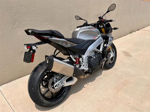 2024 Aprilia Tuono V4 1100 in Roselle, Illinois - Photo 4