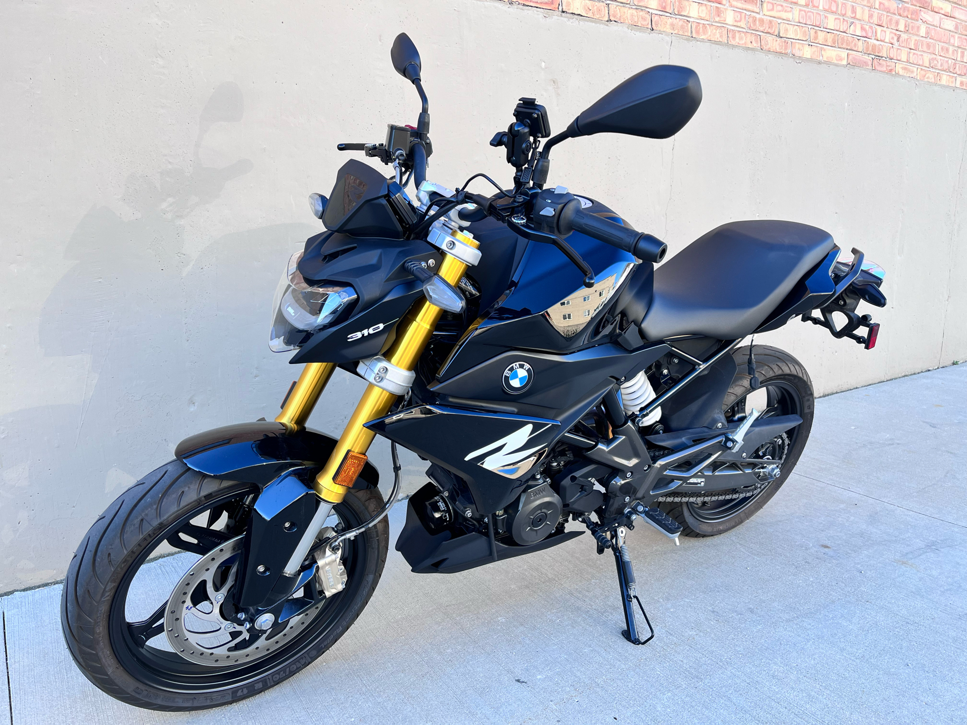 2022 BMW G 310 R in Roselle, Illinois - Photo 13