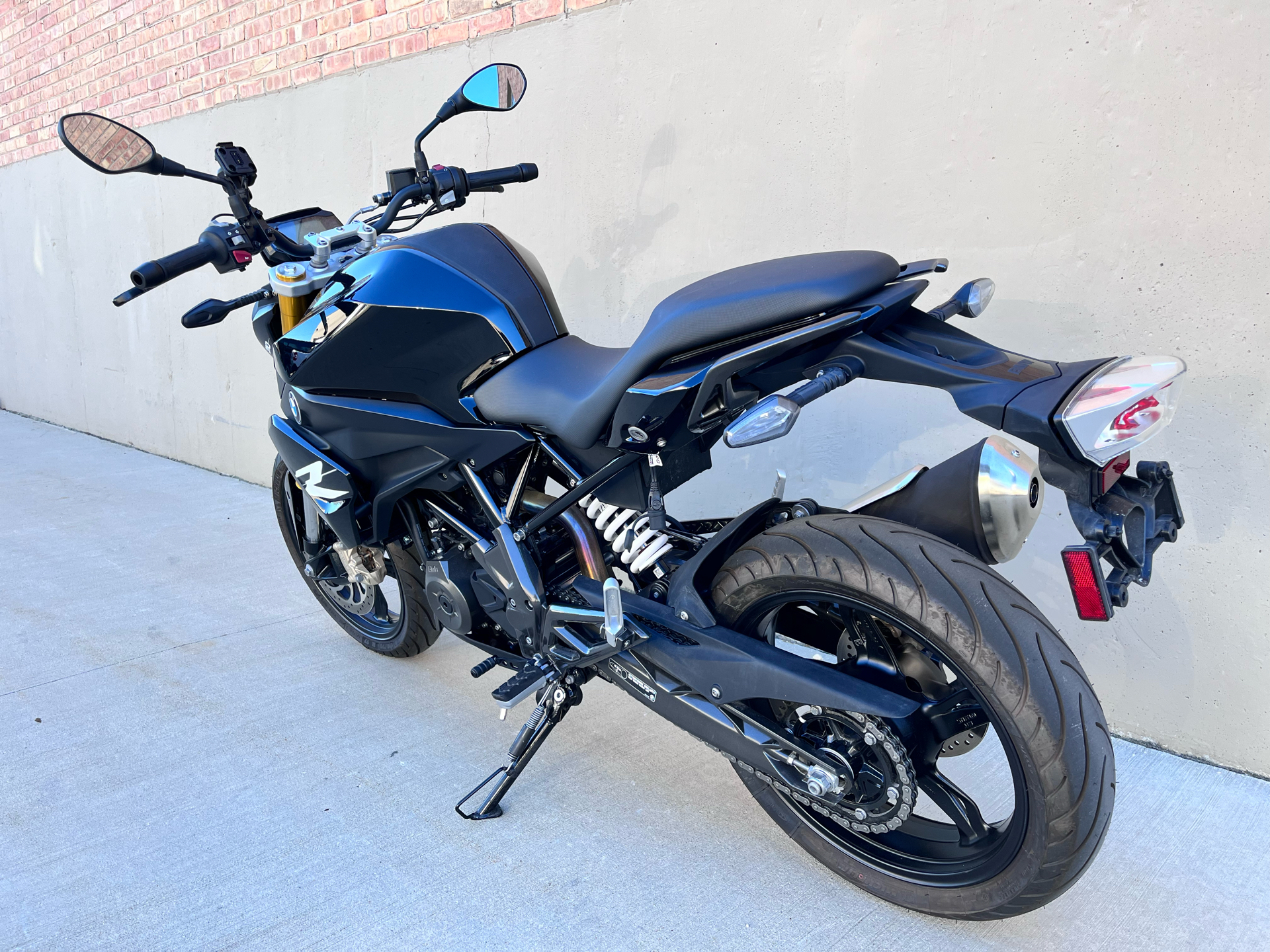 2022 BMW G 310 R in Roselle, Illinois - Photo 14