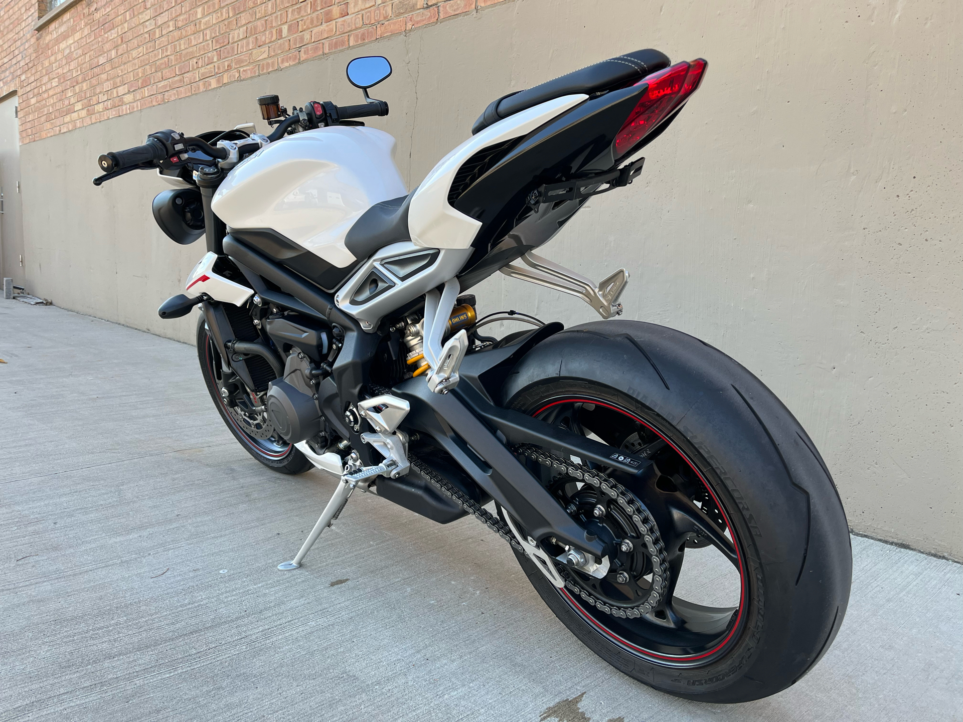 2019 Triumph Street Triple RS in Roselle, Illinois - Photo 14