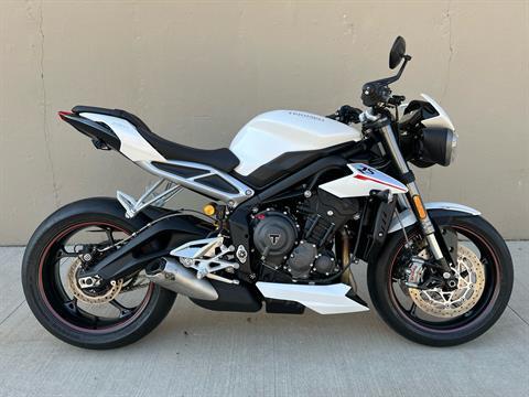 2019 Triumph Street Triple RS in Roselle, Illinois - Photo 1