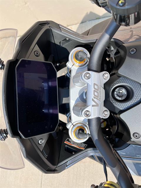 2023 Moto Guzzi V100 Mandello S in Roselle, Illinois - Photo 8