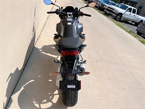 2023 Moto Guzzi V100 Mandello S in Roselle, Illinois - Photo 20