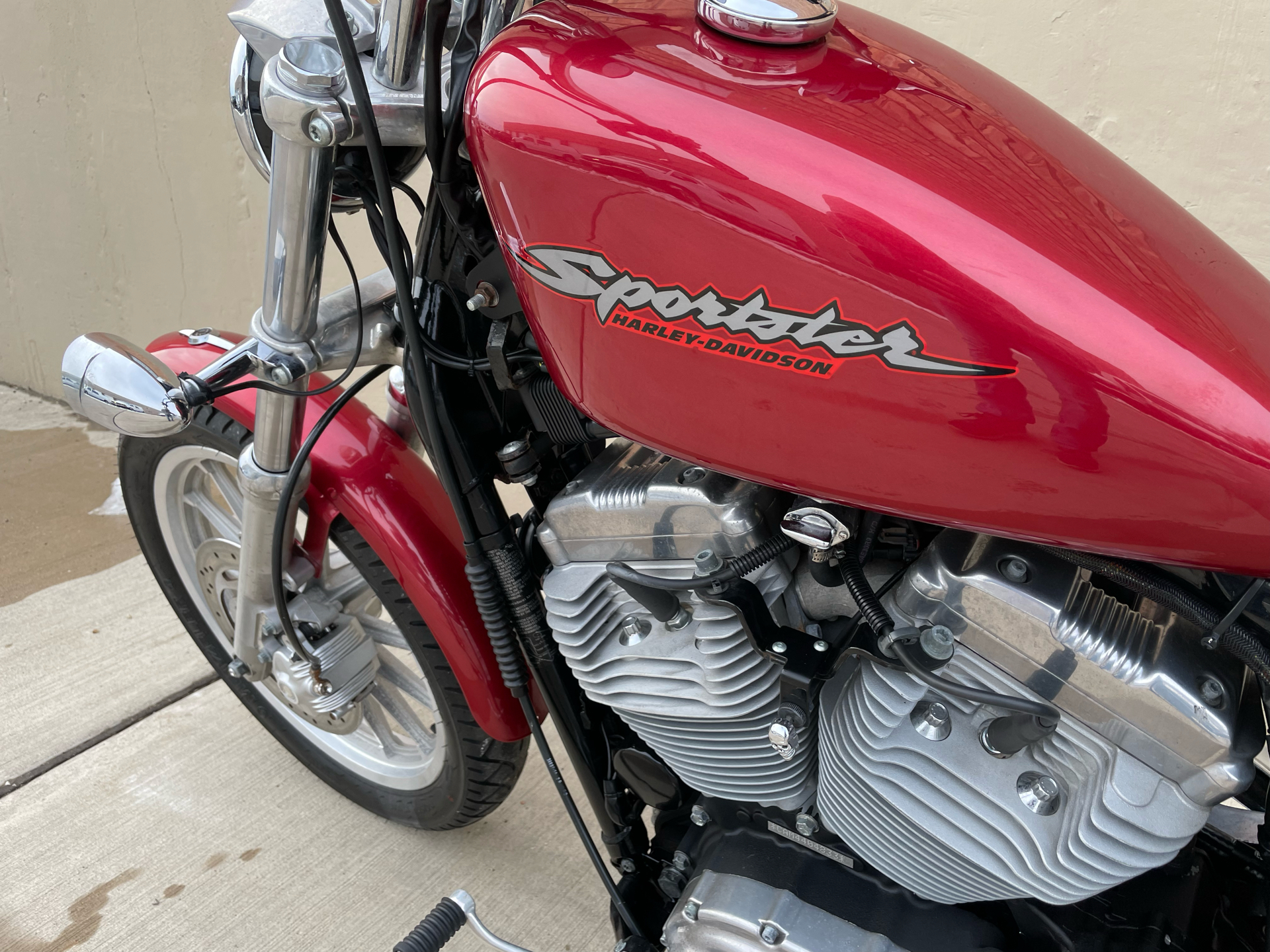 2004 Harley-Davidson Sportster® XL 883 Custom in Roselle, Illinois - Photo 13