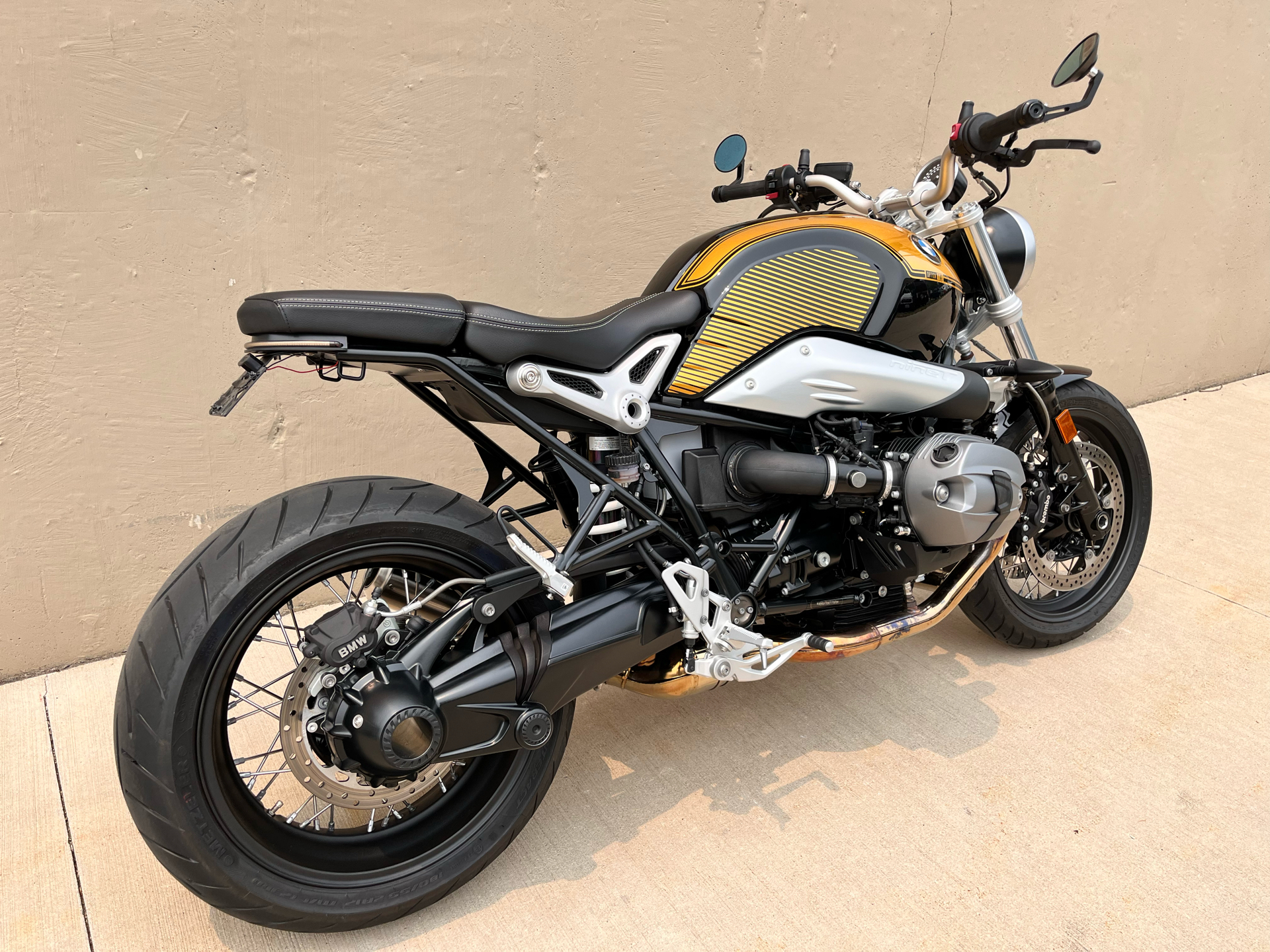 2019 BMW R nineT Pure in Roselle, Illinois - Photo 3