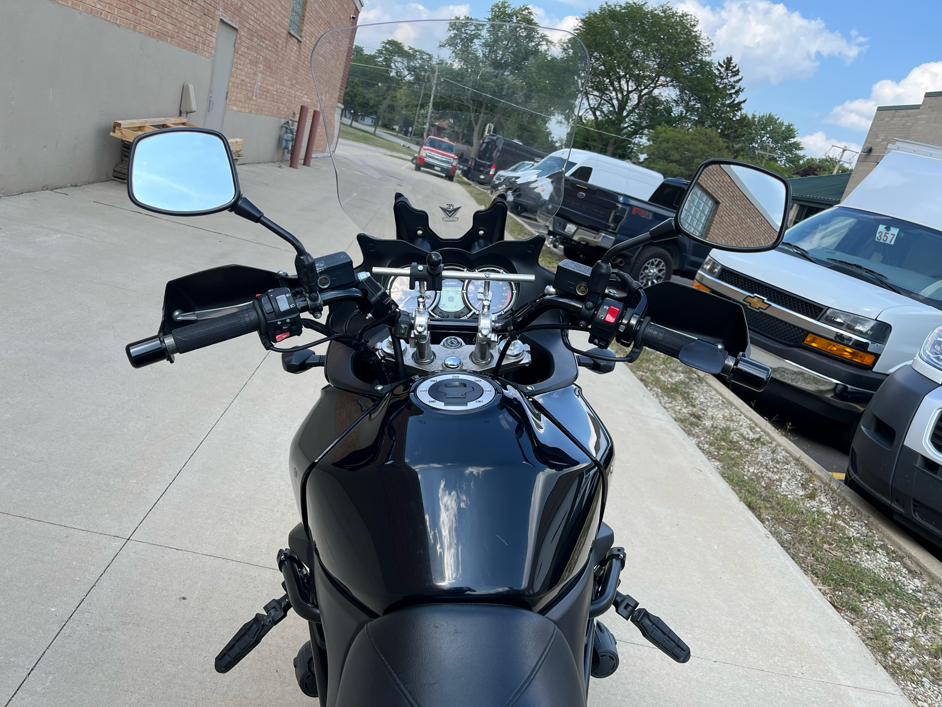 2012 Suzuki V-Strom 1000 Adventure in Roselle, Illinois - Photo 23