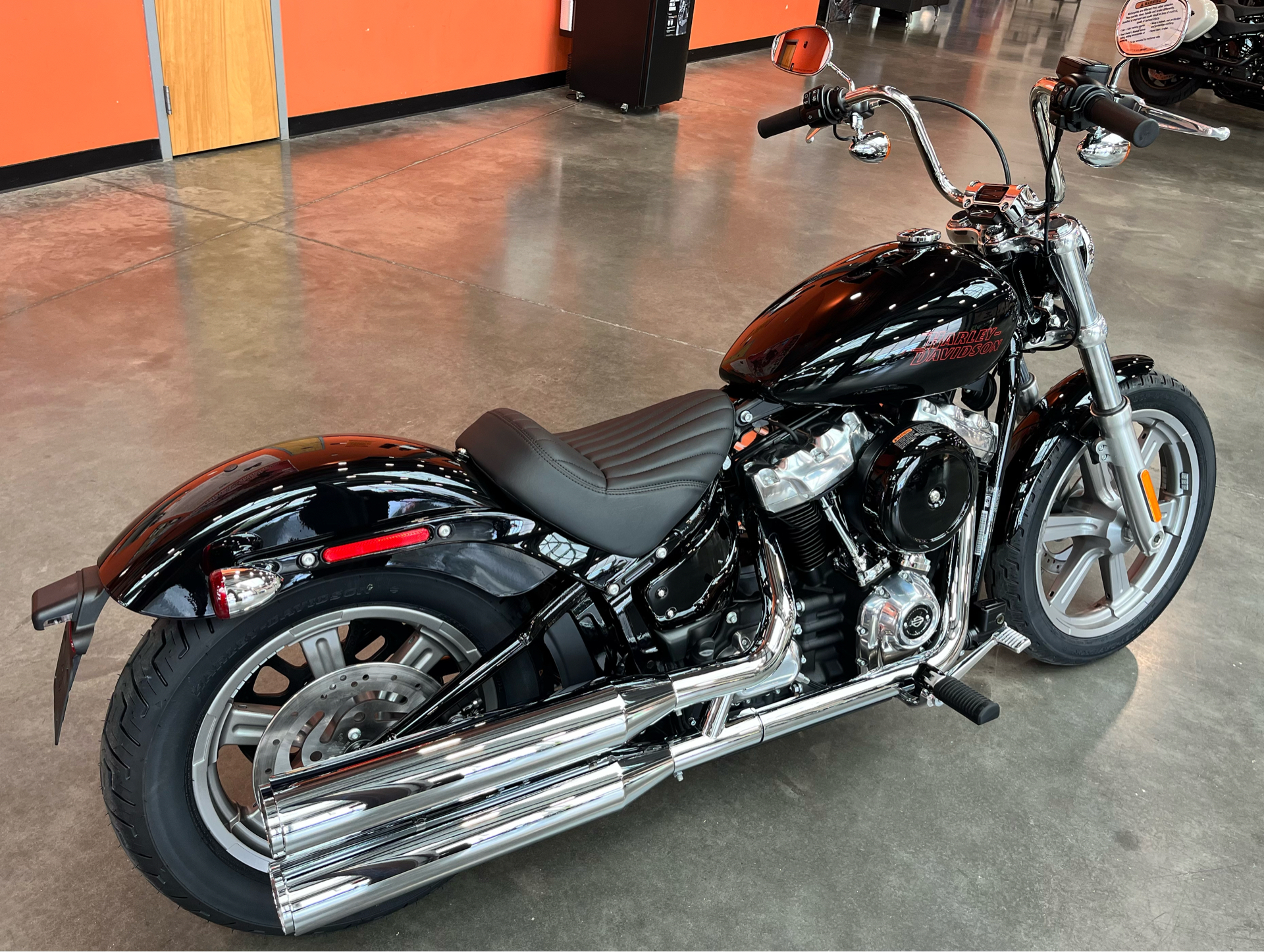 2023 Harley-Davidson Softail Standard in Columbia, Tennessee - Photo 3