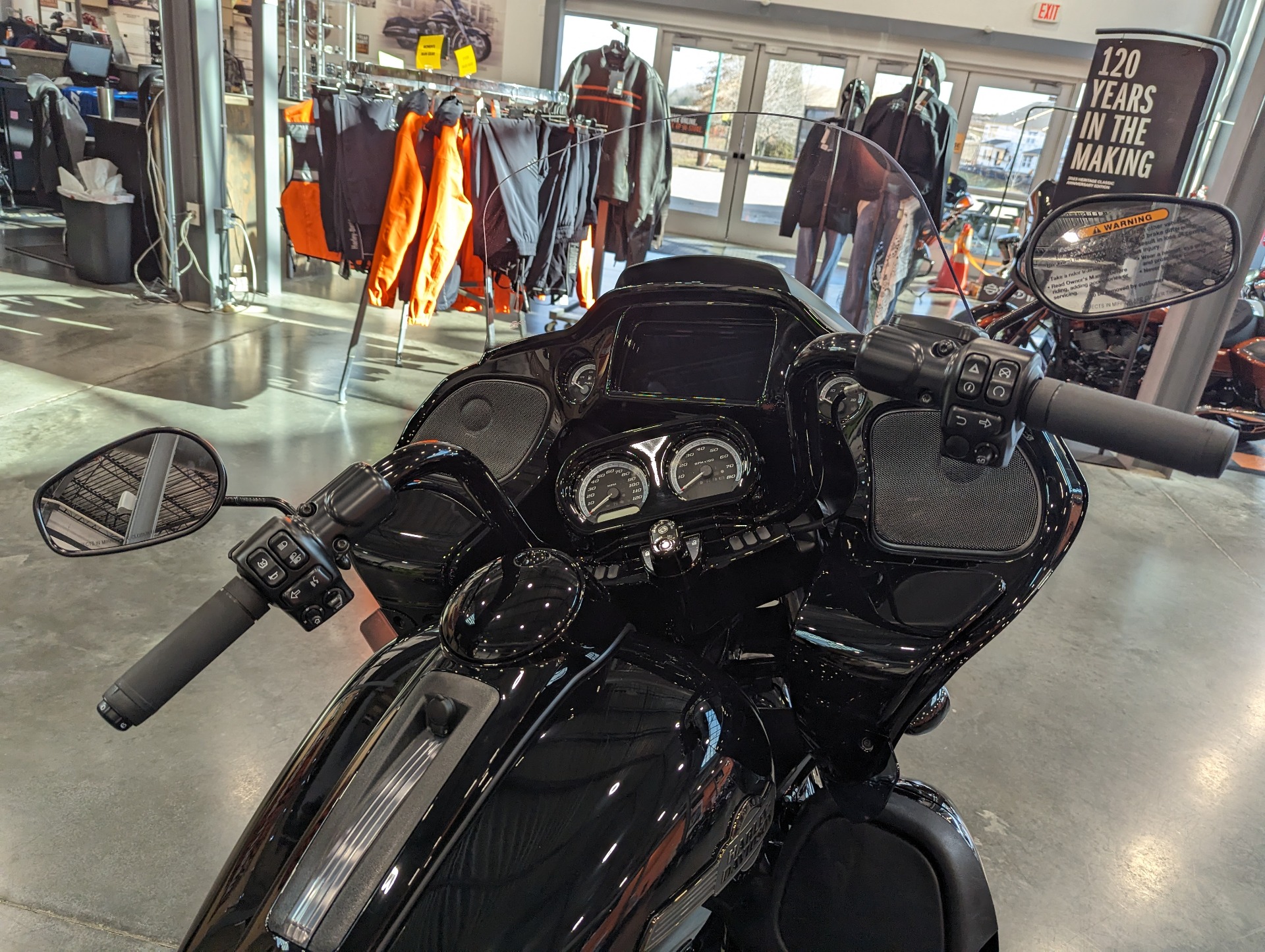 2024 Harley-Davidson Road Glide® Limited in Columbia, Tennessee - Photo 10