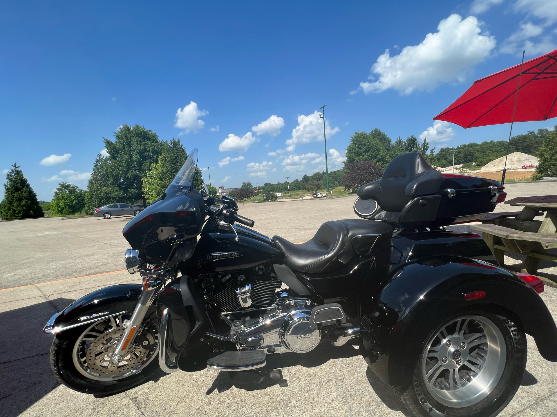 2020 Harley-Davidson FLHTCUTG Tri Glide Ultra in Columbia, Tennessee - Photo 1