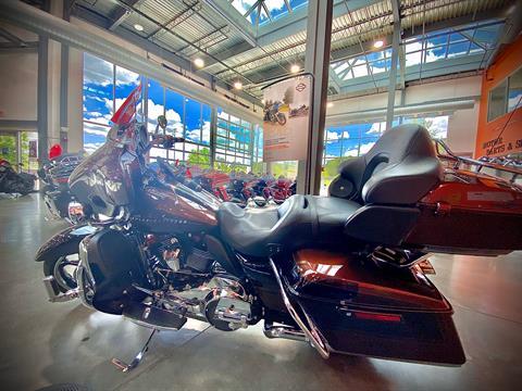 2019 Harley-Davidson FLHTKSE CVO Limited in Columbia, Tennessee - Photo 2