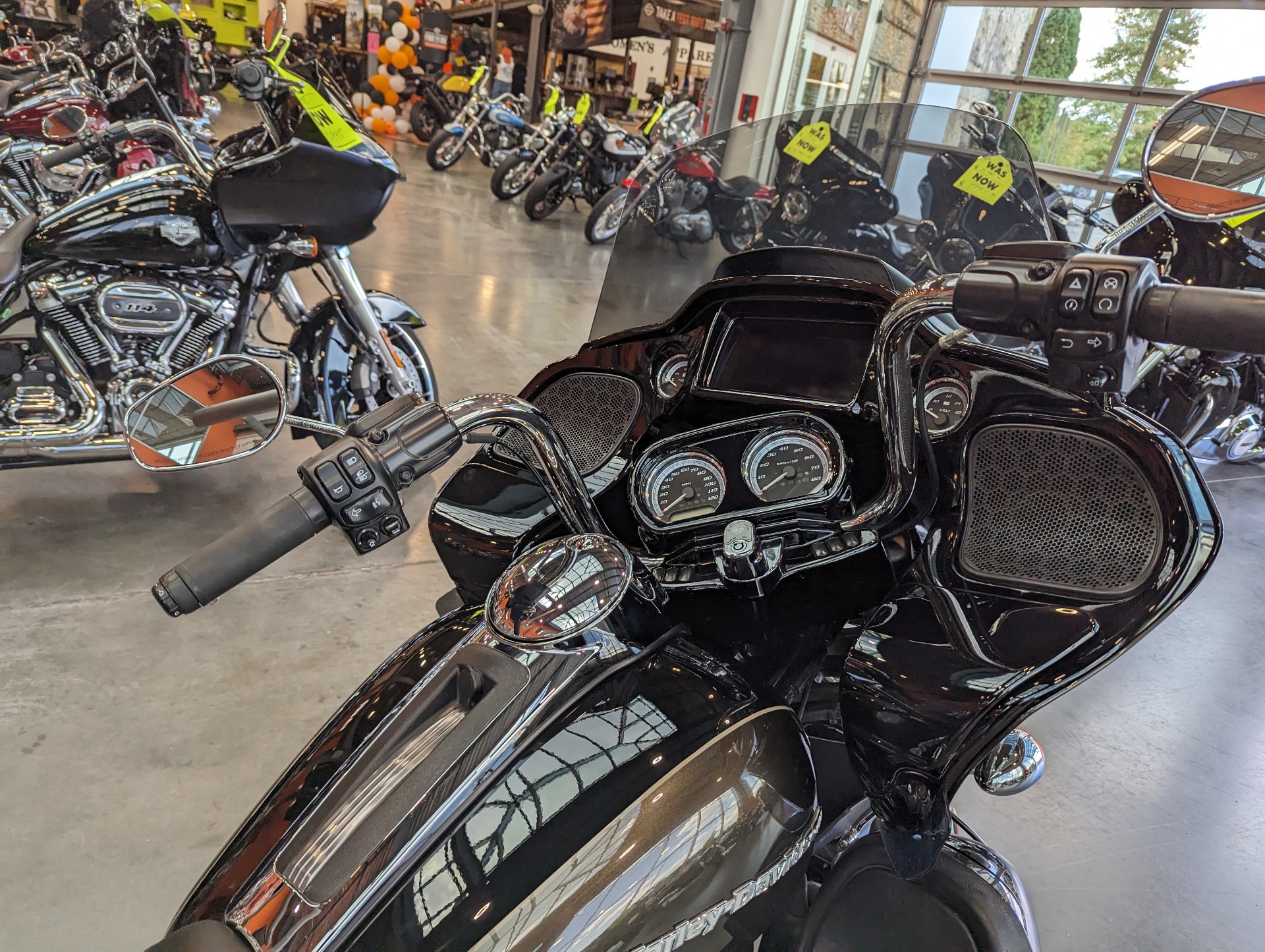2020 Harley-Davidson Road Glide® Limited in Columbia, Tennessee - Photo 8