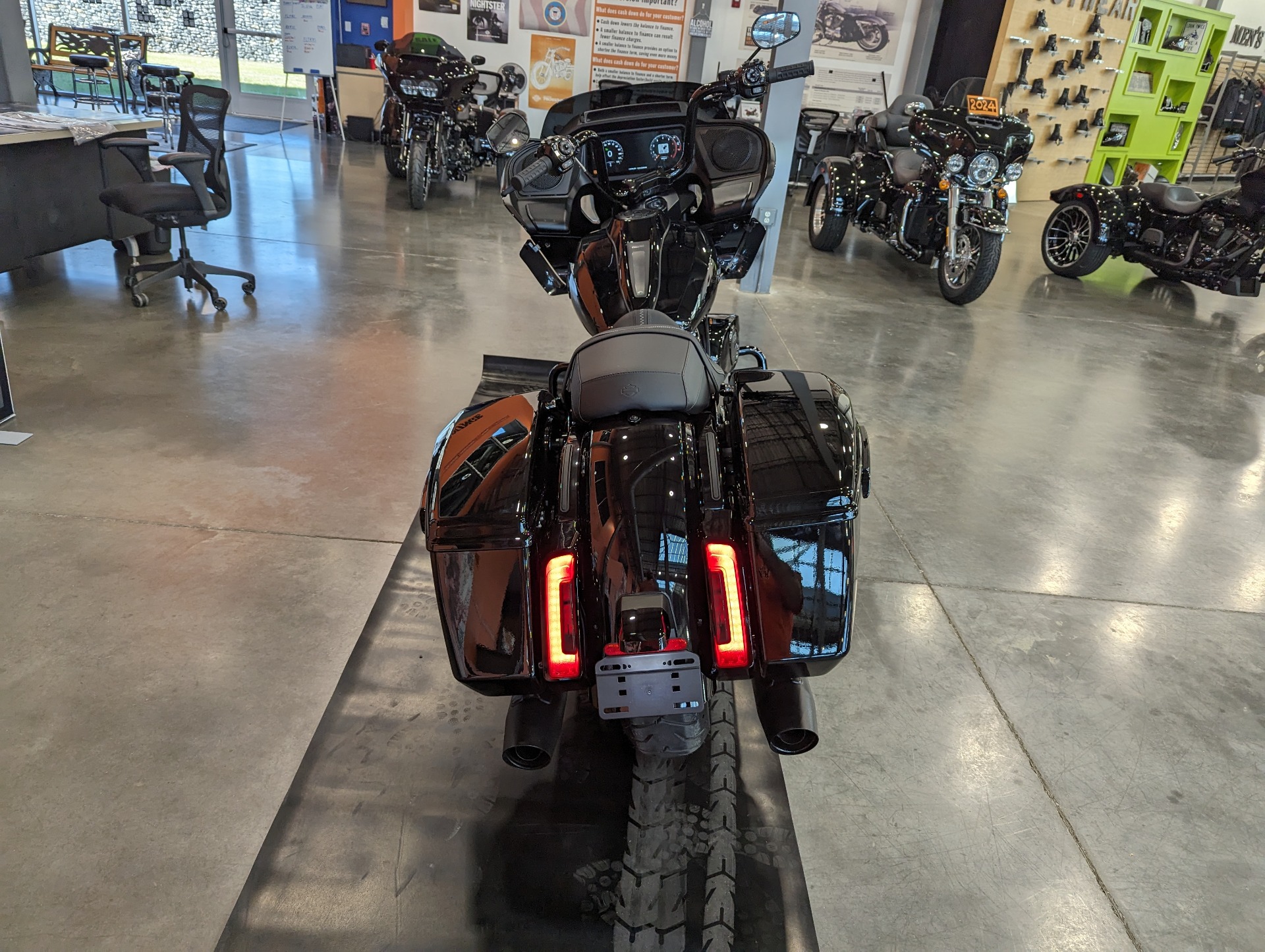 2024 Harley-Davidson FLTRX in Columbia, Tennessee - Photo 4