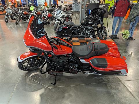 2024 Harley-Davidson CVO™ Street Glide® in Columbia, Tennessee - Photo 7