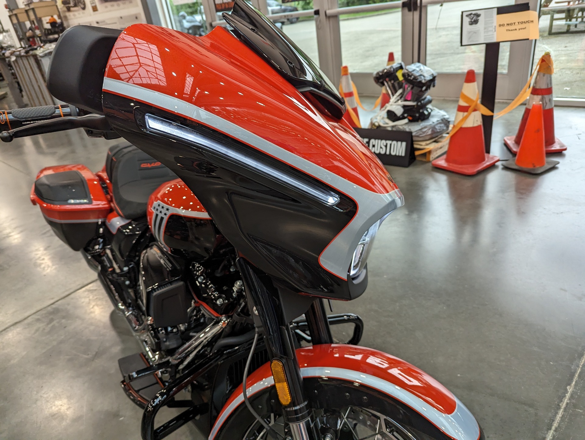 2024 Harley-Davidson CVO™ Street Glide® in Columbia, Tennessee - Photo 14