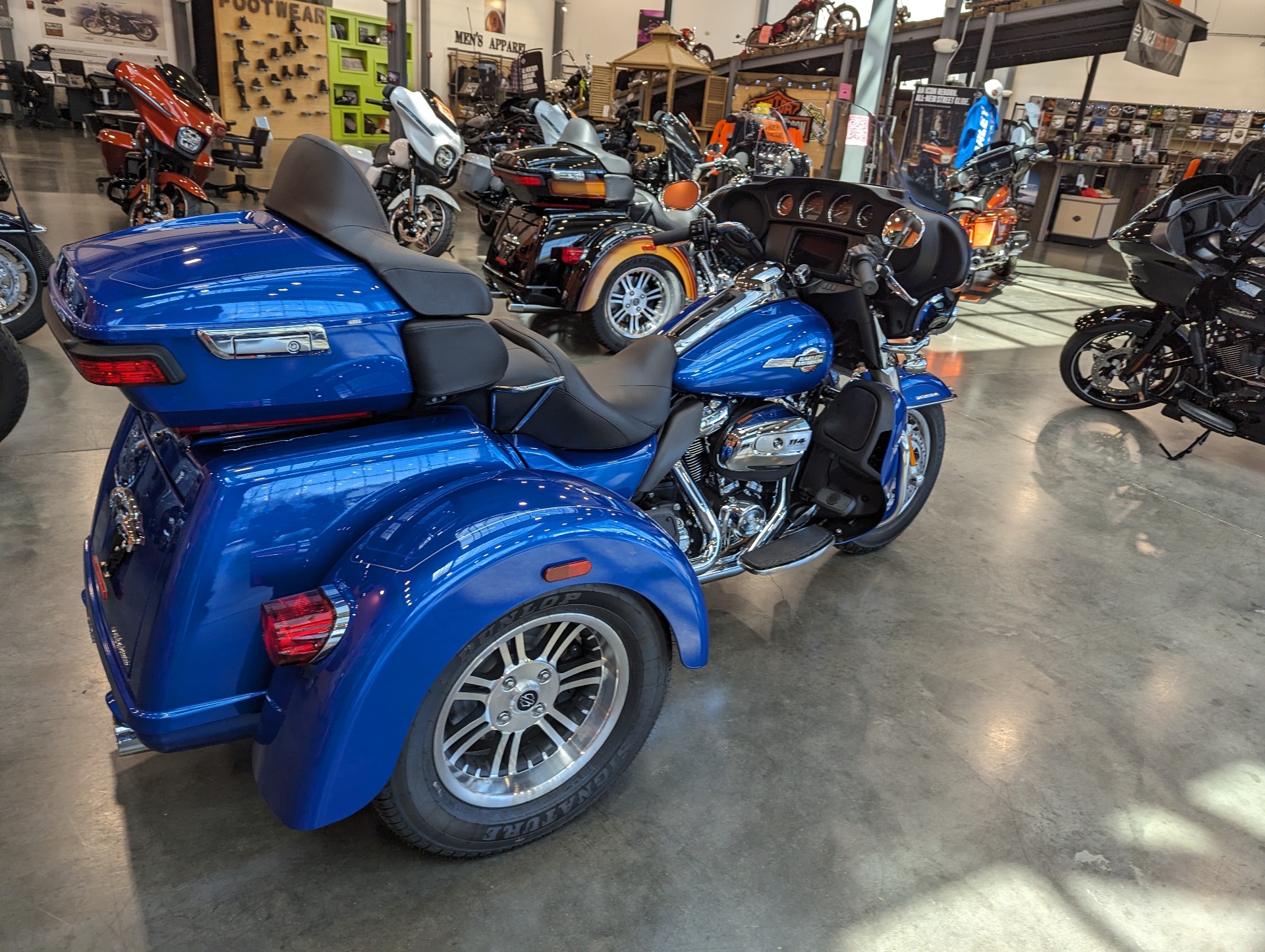 2024 Harley-Davidson Tri Glide® Ultra in Columbia, Tennessee - Photo 3