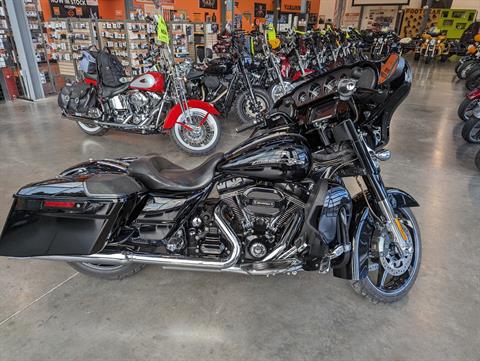 2016 Harley-Davidson CVO STREET GLIDE in Columbia, Tennessee - Photo 1
