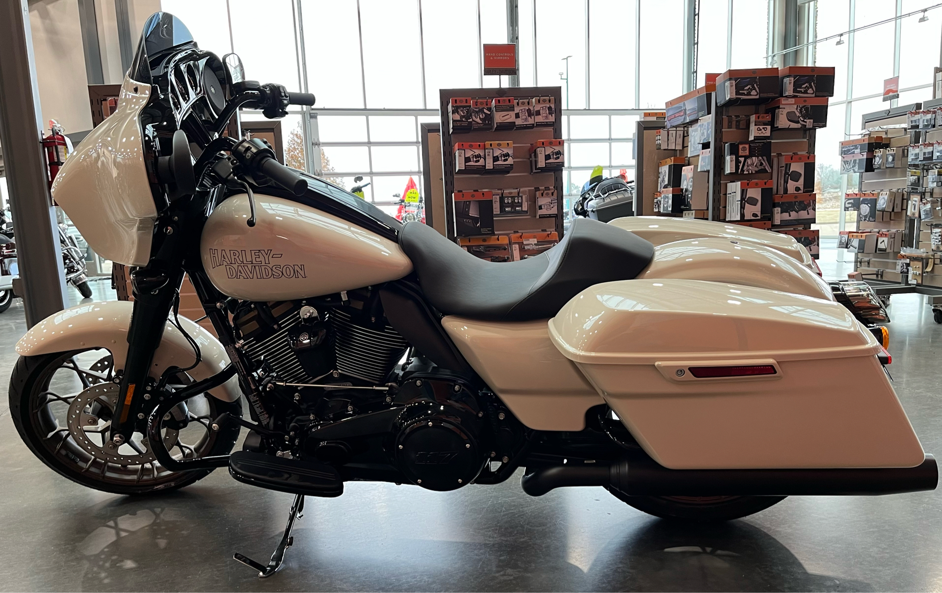 2023 Harley-Davidson Street Glide ST in Columbia, Tennessee - Photo 6