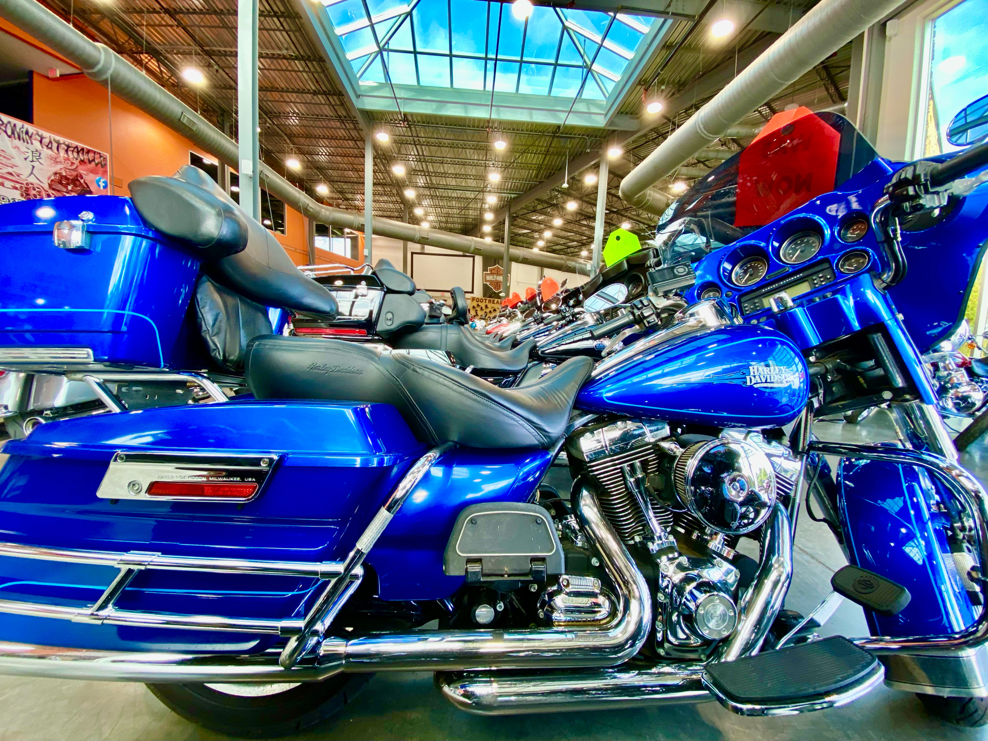 2009 Harley-Davidson FLHTC Electra Glide Classic in Columbia, Tennessee - Photo 2