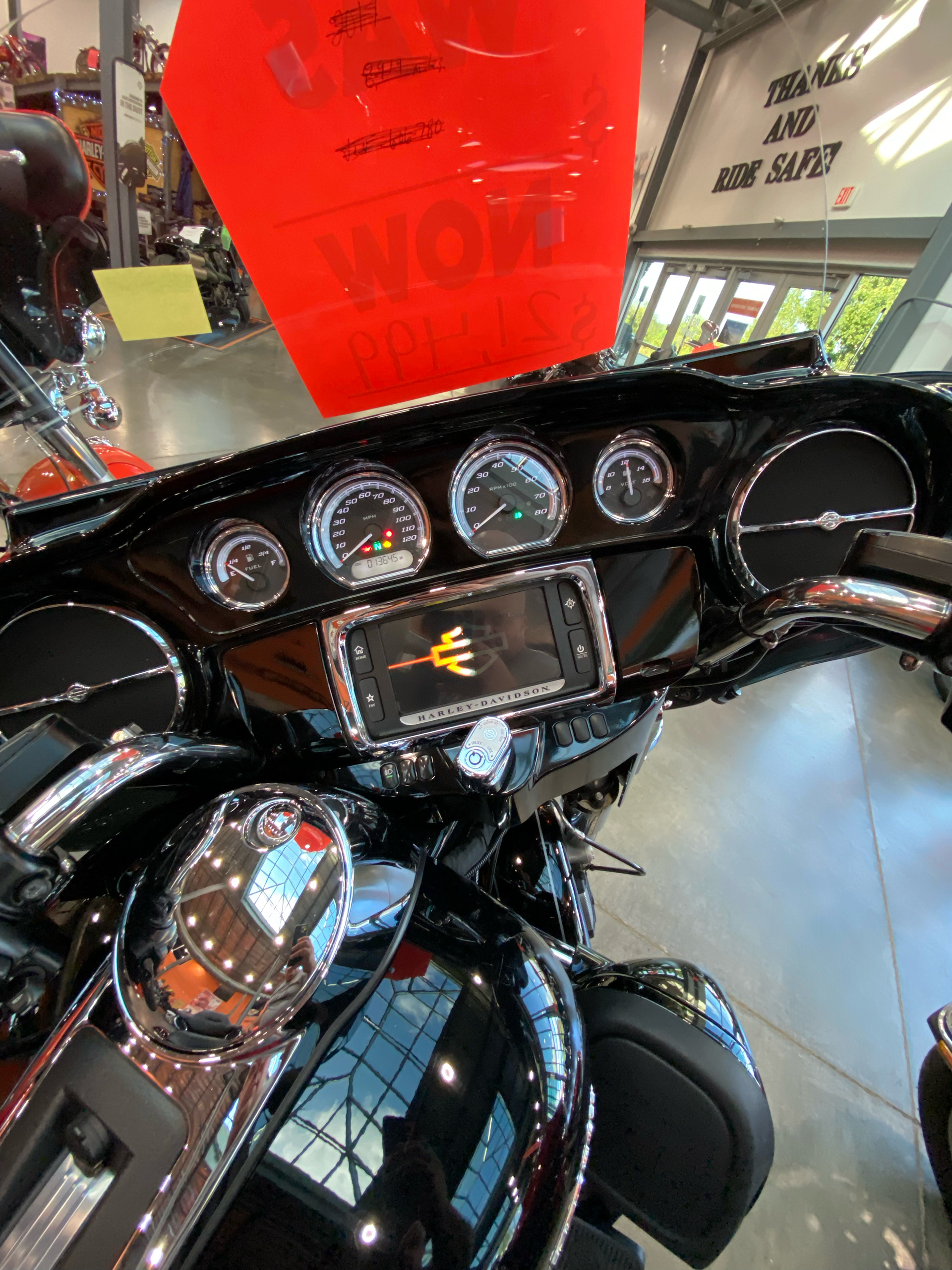 2014 Harley-Davidson FLHTK Electra Glide Ultra Limited in Columbia, Tennessee - Photo 4