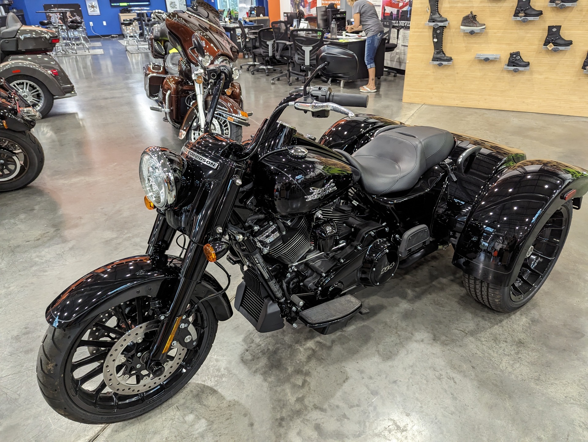 2023 Harley-Davidson Freewheeler® in Columbia, Tennessee - Photo 6