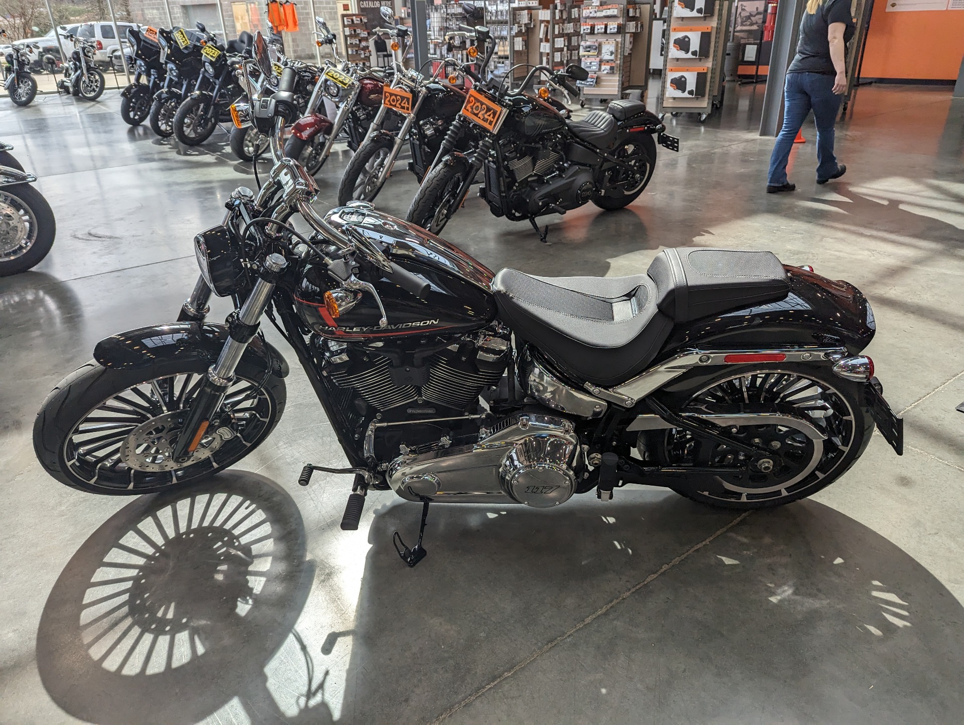 2024 Harley-Davidson Breakout® in Columbia, Tennessee - Photo 7