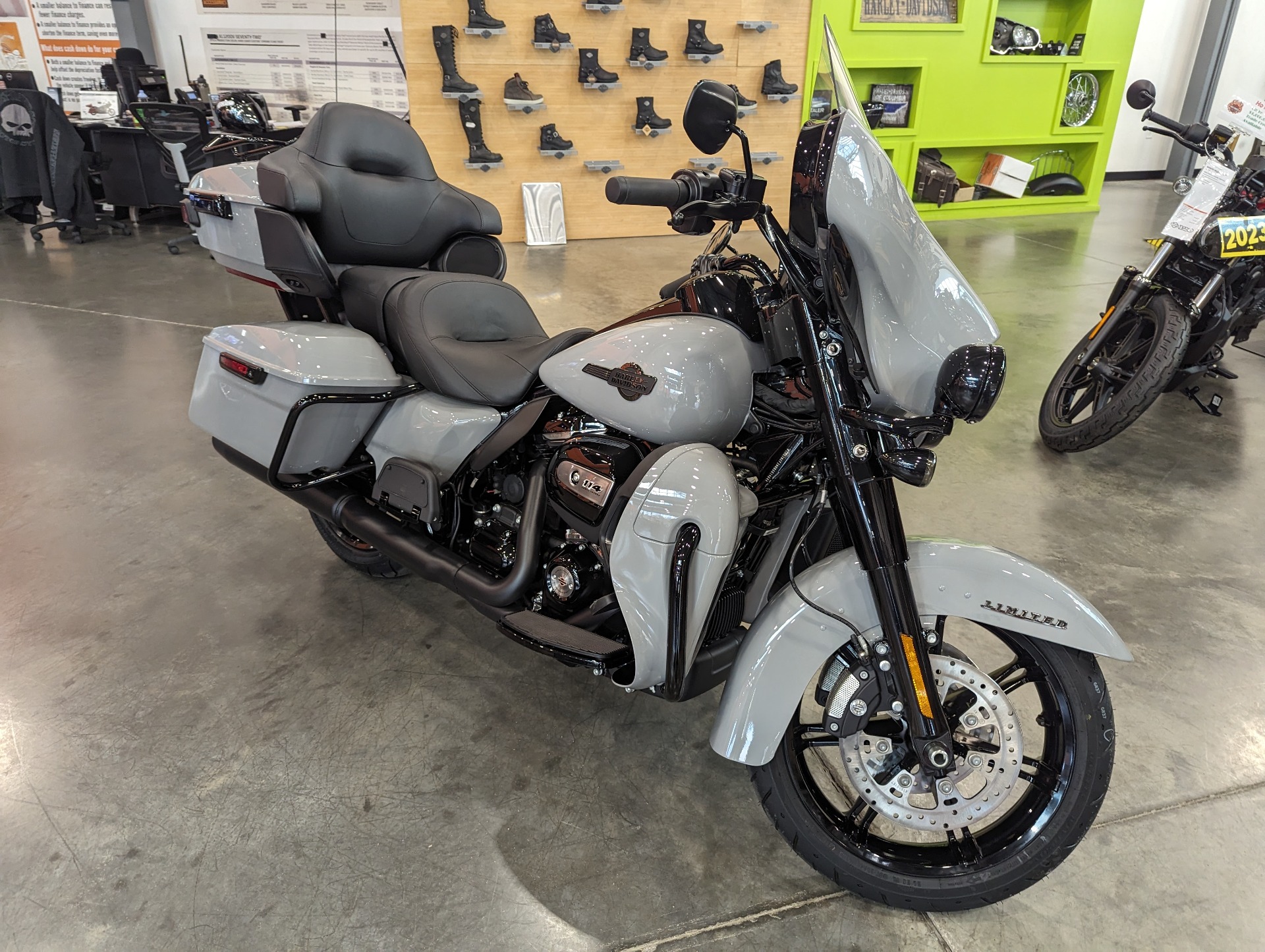 2024 Harley-Davidson Ultra Limited in Columbia, Tennessee - Photo 2