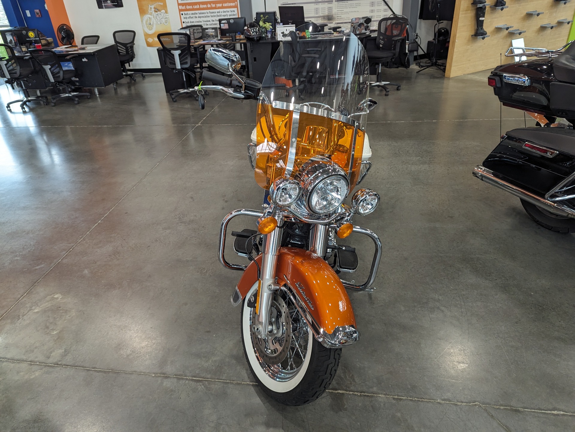 2023 Harley-Davidson FLHTC in Columbia, Tennessee - Photo 8