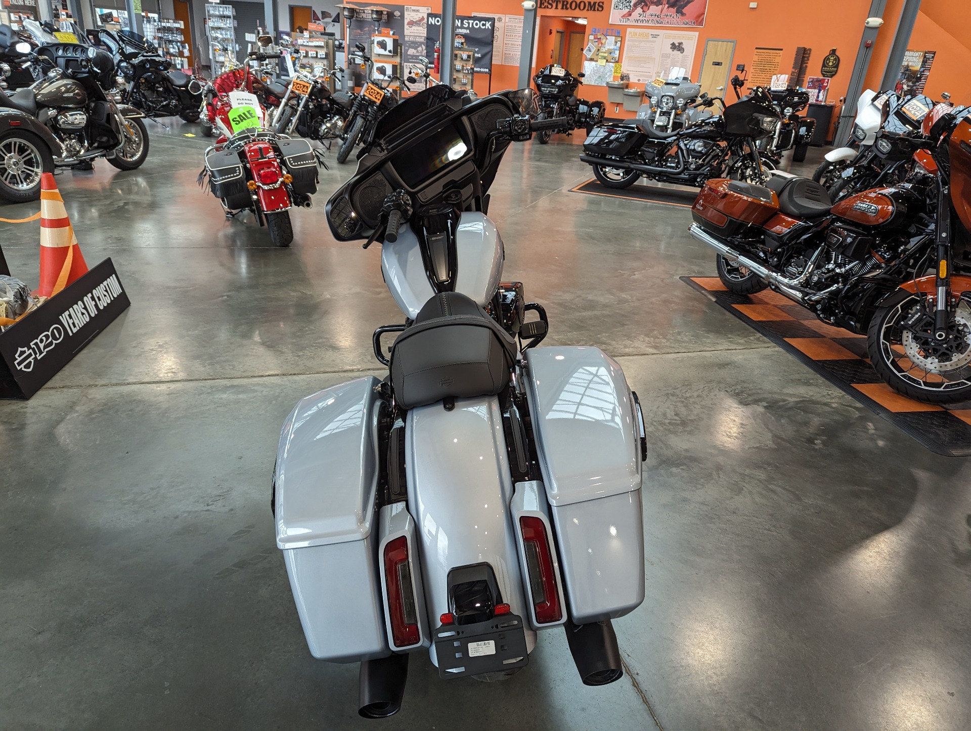 2024 Harley-Davidson Road Glide® in Columbia, Tennessee - Photo 4