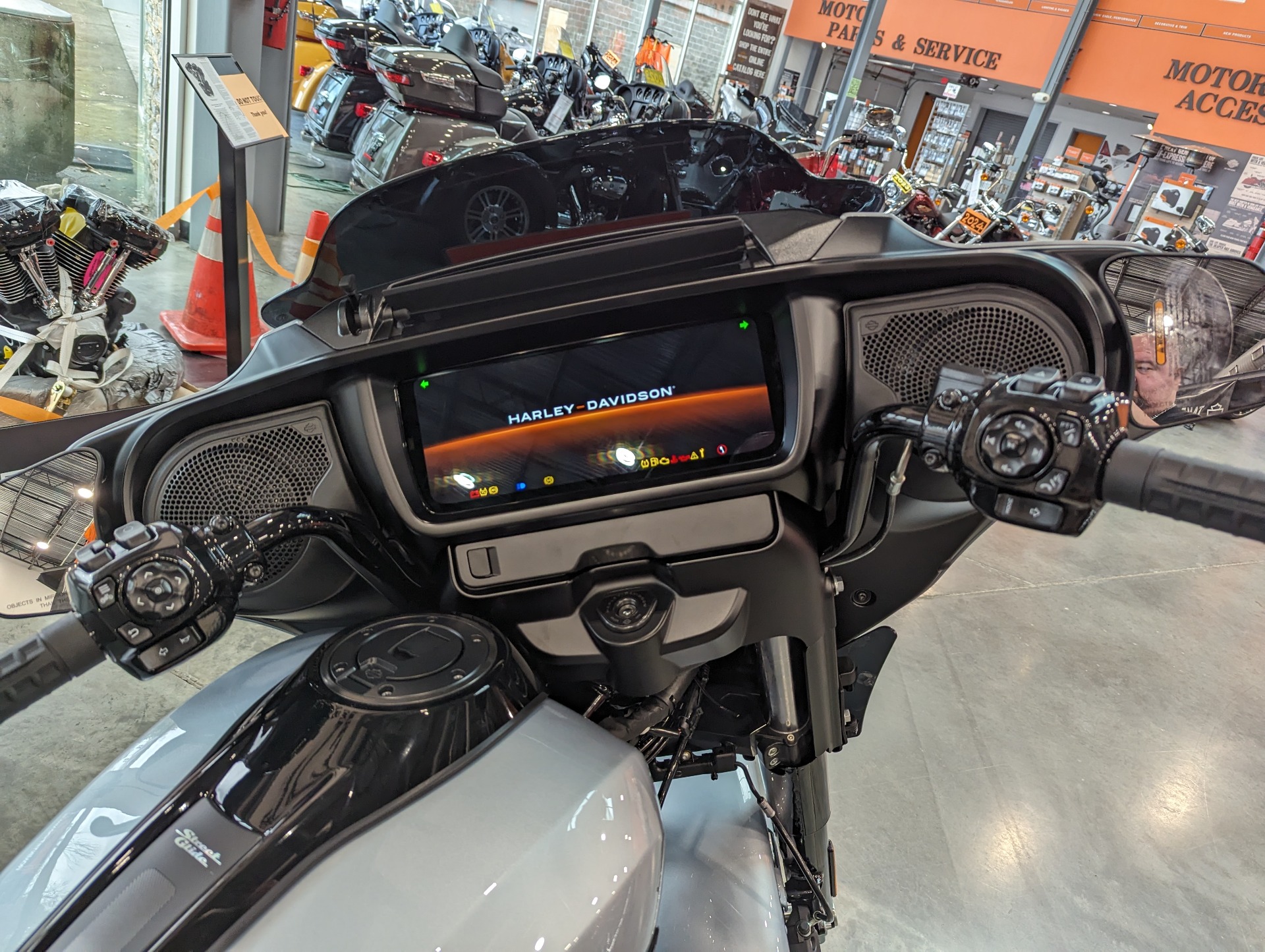 2024 Harley-Davidson Road Glide® in Columbia, Tennessee - Photo 11