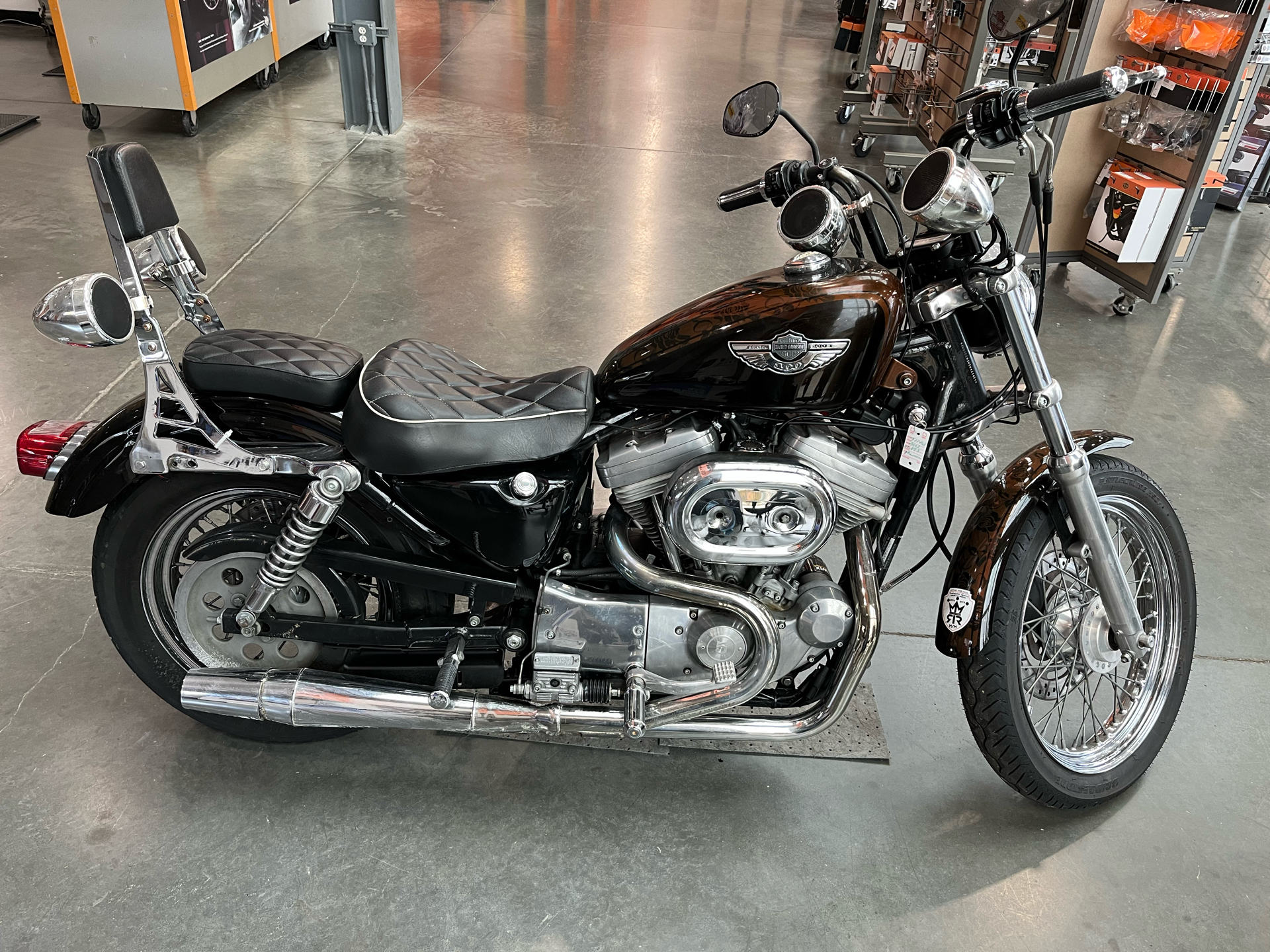 2003 Harley-Davidson Sportster Hugger 883 in Columbia, Tennessee - Photo 1