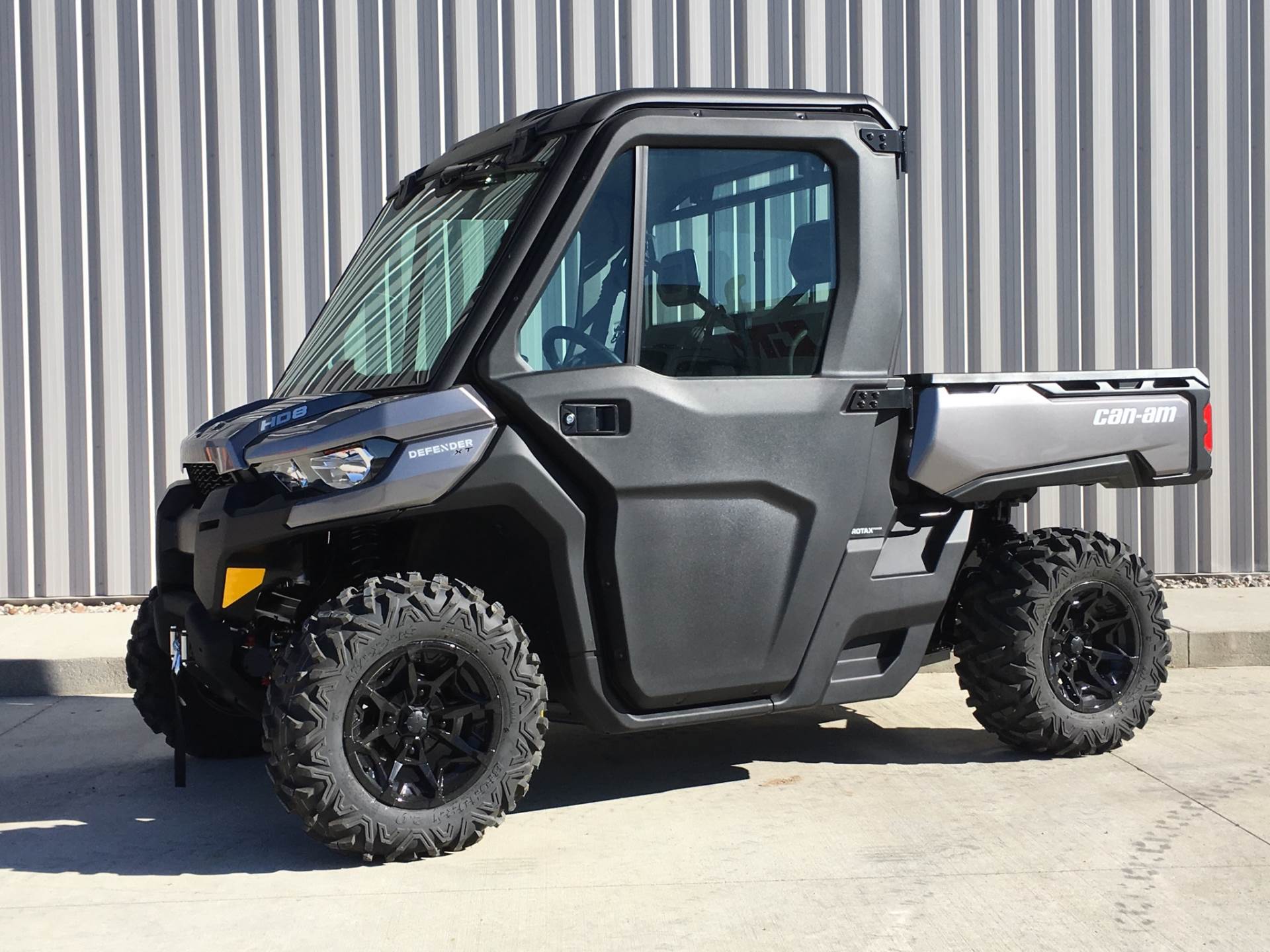 2017 Can-Am Defender XT CAB HD8 For Sale