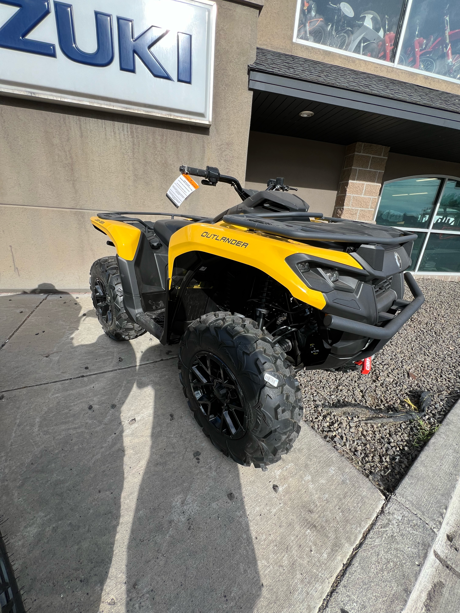 2024 Can-Am Outlander XT 700 in Pocatello, Idaho - Photo 2