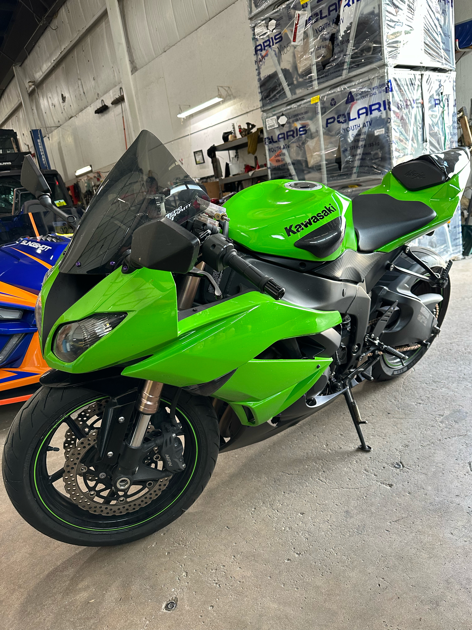 2009 Kawasaki Ninja® ZX™-6R in Woodstock, Illinois - Photo 2