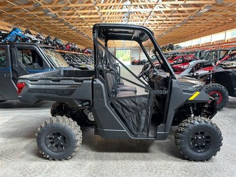 2025 Polaris Ranger 1000 Premium in Vernon, Connecticut