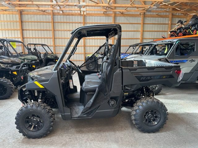 2025 Polaris Ranger 1000 Premium in Vernon, Connecticut - Photo 4