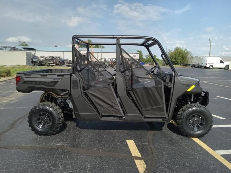 2025 Polaris Ranger Crew 1000 Premium in Vernon, Connecticut