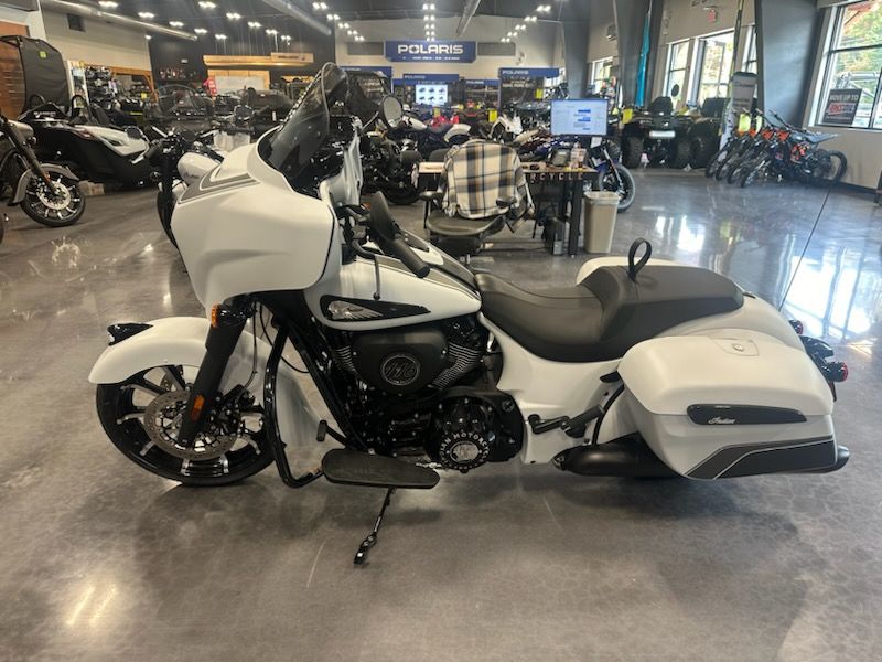 2024 Indian Motorcycle Chieftain® Dark Horse® in Vernon, Connecticut - Photo 4