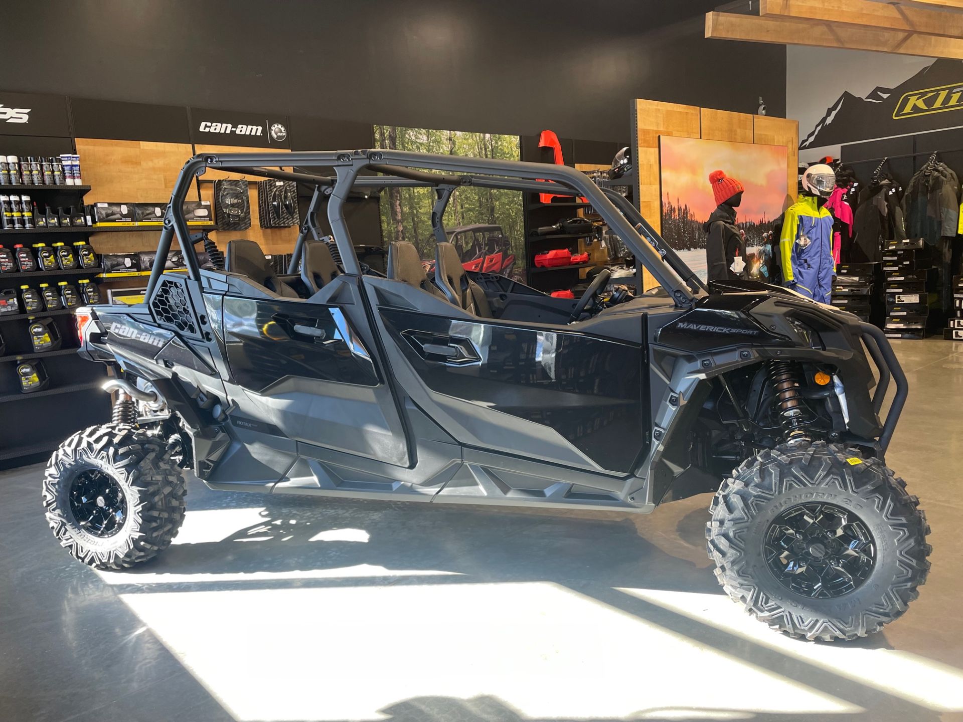 2023 Can-Am Maverick Sport Max DPS 1000R in Vernon, Connecticut