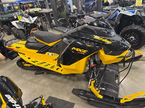 2025 Ski-Doo MXZ X-RS 137 850 E-TEC ES w/ Smart-Shox RipSaw 1.25 w/ 10.25 in. Touchscreen in Vernon, Connecticut